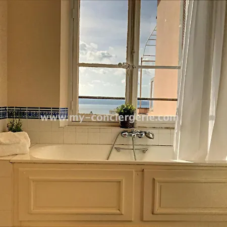 Belle Roche Apartment *